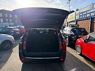 Used 2021 Peugeot 5008 Allure Premium Bronze - Interior and Exterior details 8