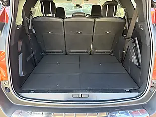 Used 2021 Peugeot 5008 Allure Premium Bronze - Interior and Exterior details 9