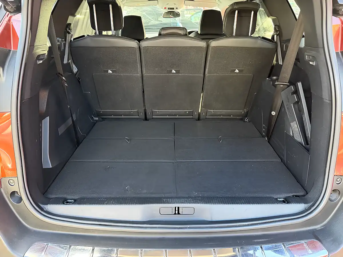 Used 2021 Peugeot 5008 Allure Premium Bronze - Interior and Exterior details 9