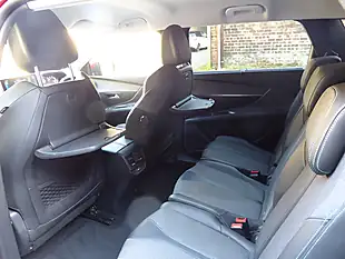 Used 2021 Peugeot 5008 Allure Premium Red - Interior and Exterior details 17