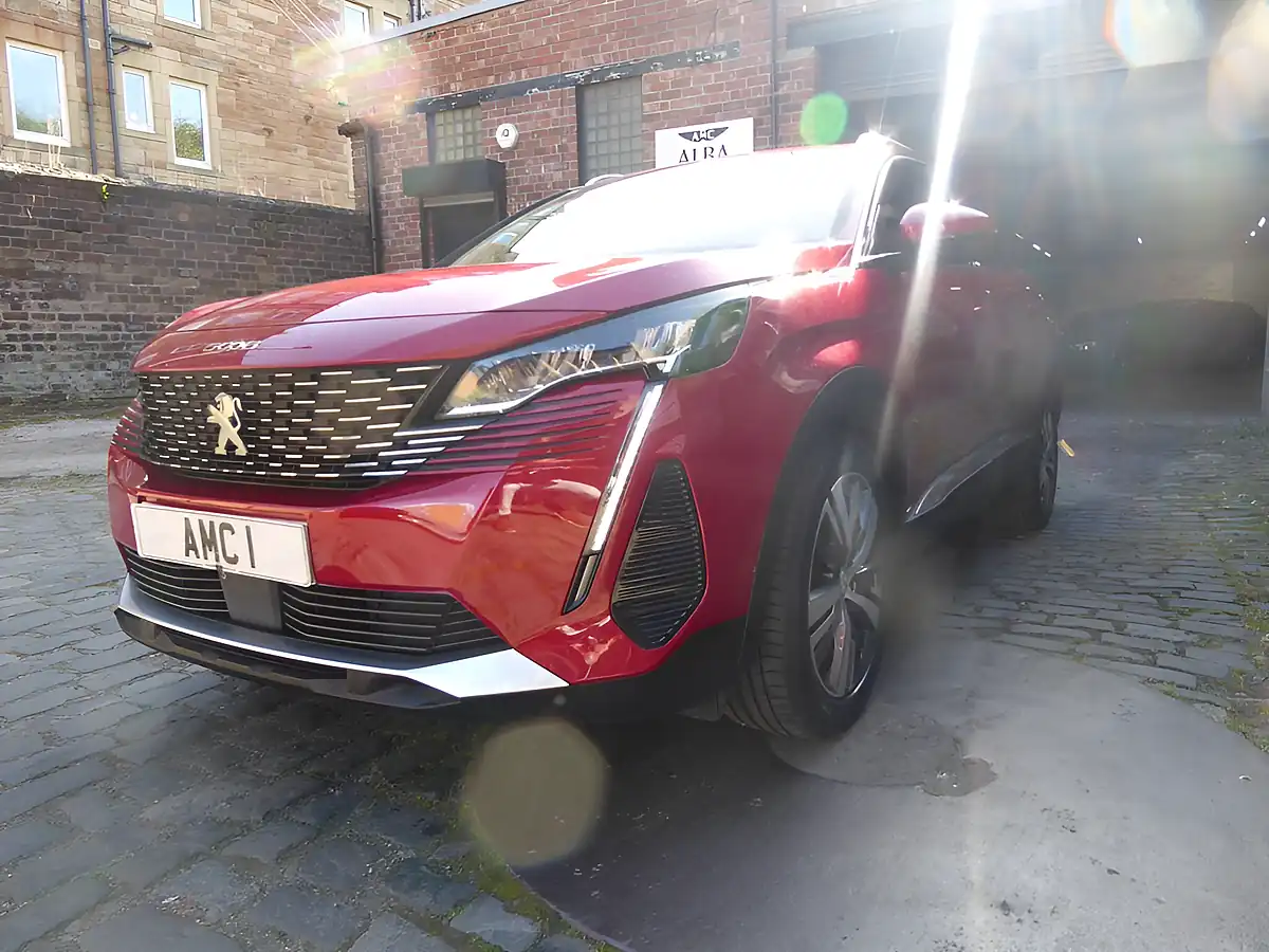 Used 2021 Peugeot 5008 Allure Premium Red - Interior and Exterior details 3