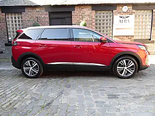 Used 2021 Peugeot 5008 Allure Premium Red - Interior and Exterior details 7