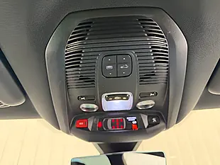 Used 2021 Peugeot 5008 GT Celebes Blue - Interior and Exterior details 13