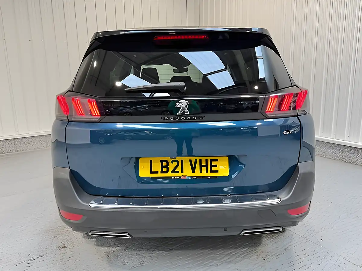 Used 2021 Peugeot 5008 GT Celebes Blue - Interior and Exterior details 8