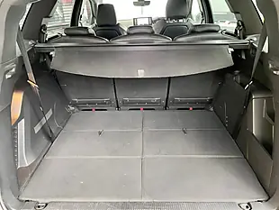 Used 2021 Peugeot 5008 GT Grey - Interior and Exterior details 16
