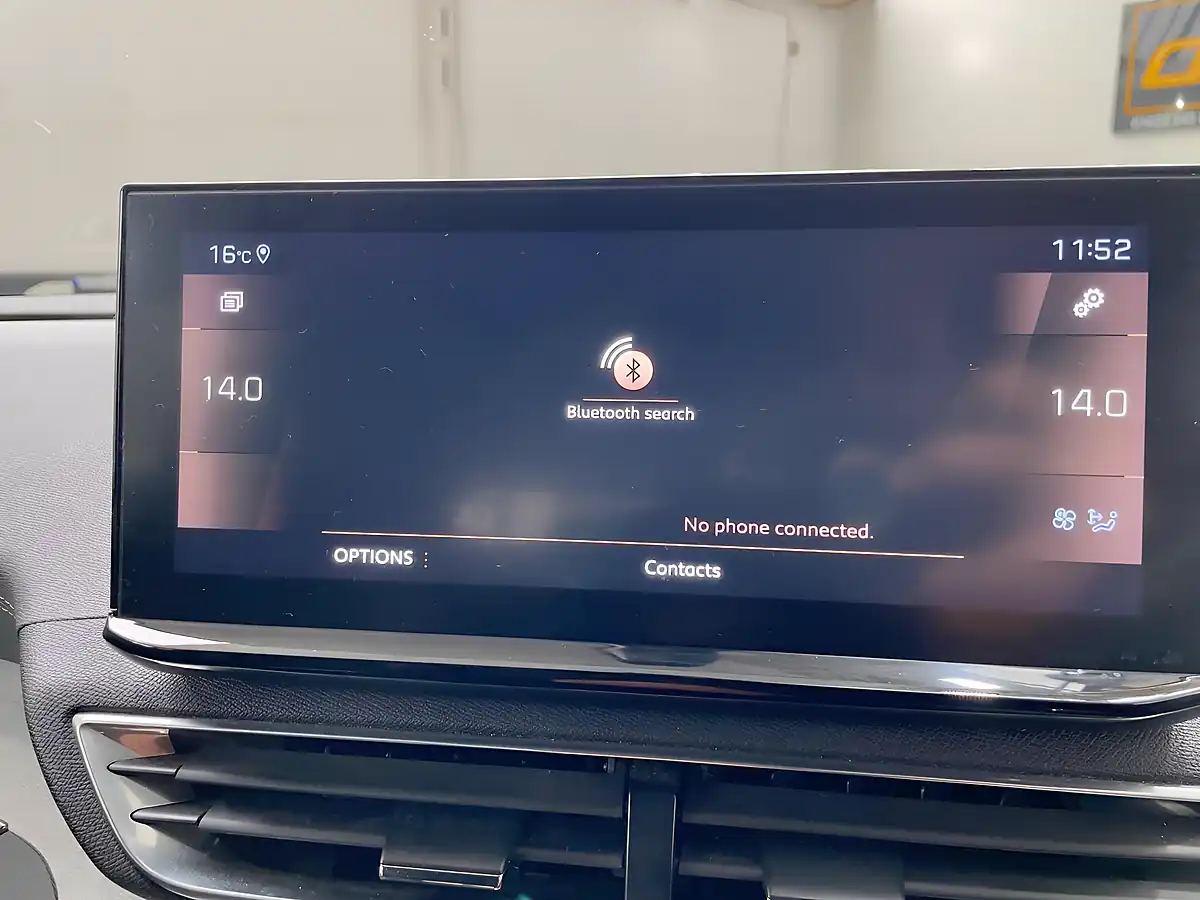 Used 2021 Peugeot 5008 GT Grey - Interior and Exterior details 19