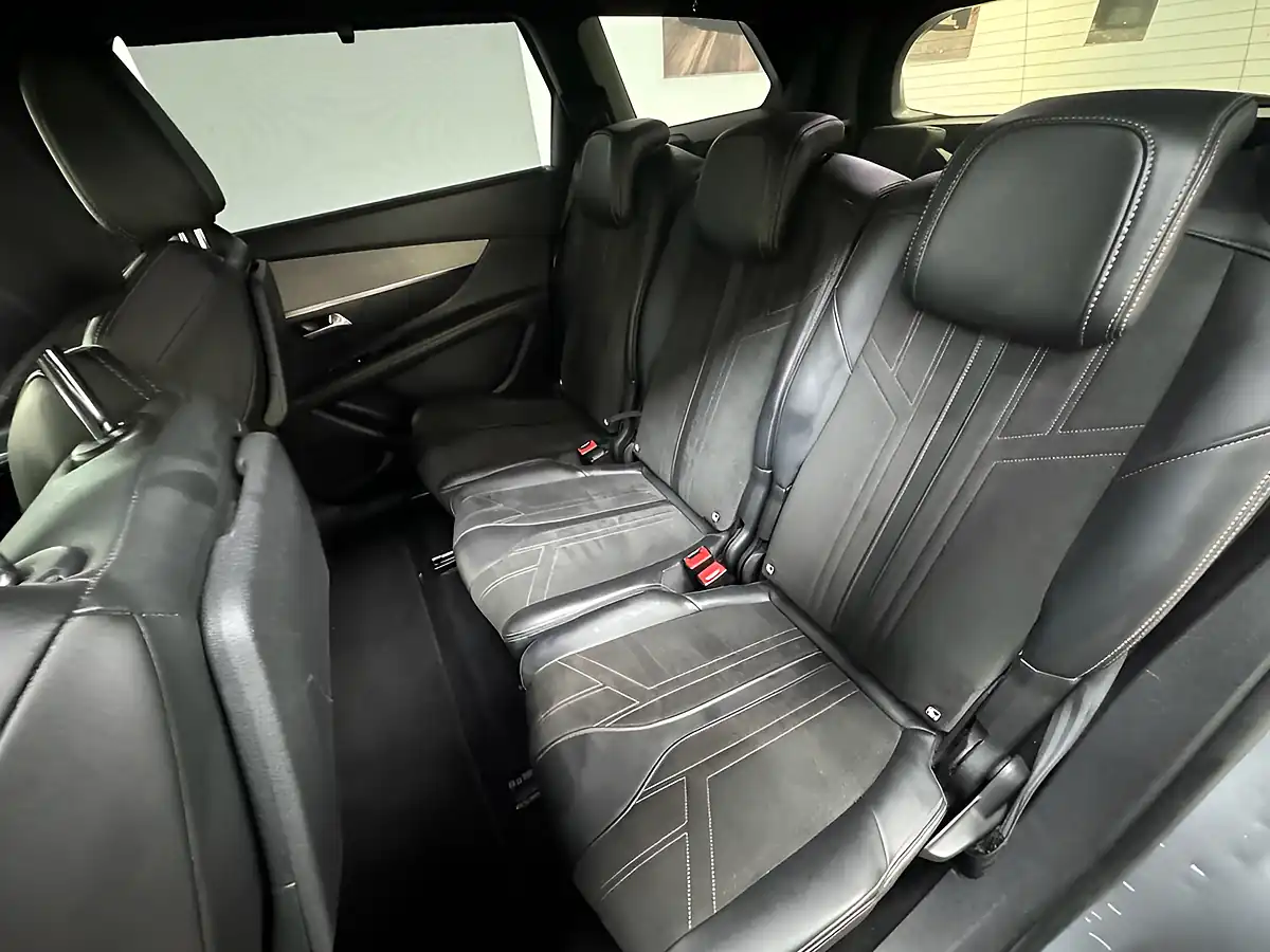 Used 2021 Peugeot 5008 GT Grey - Interior and Exterior details 14