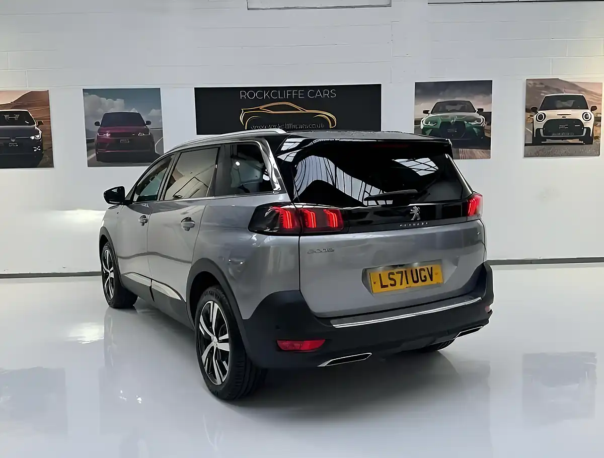 Used 2021 Peugeot 5008 GT Grey - Interior and Exterior details 4