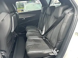 Used 2021 Peugeot 5008 GT White - Interior and Exterior details 17