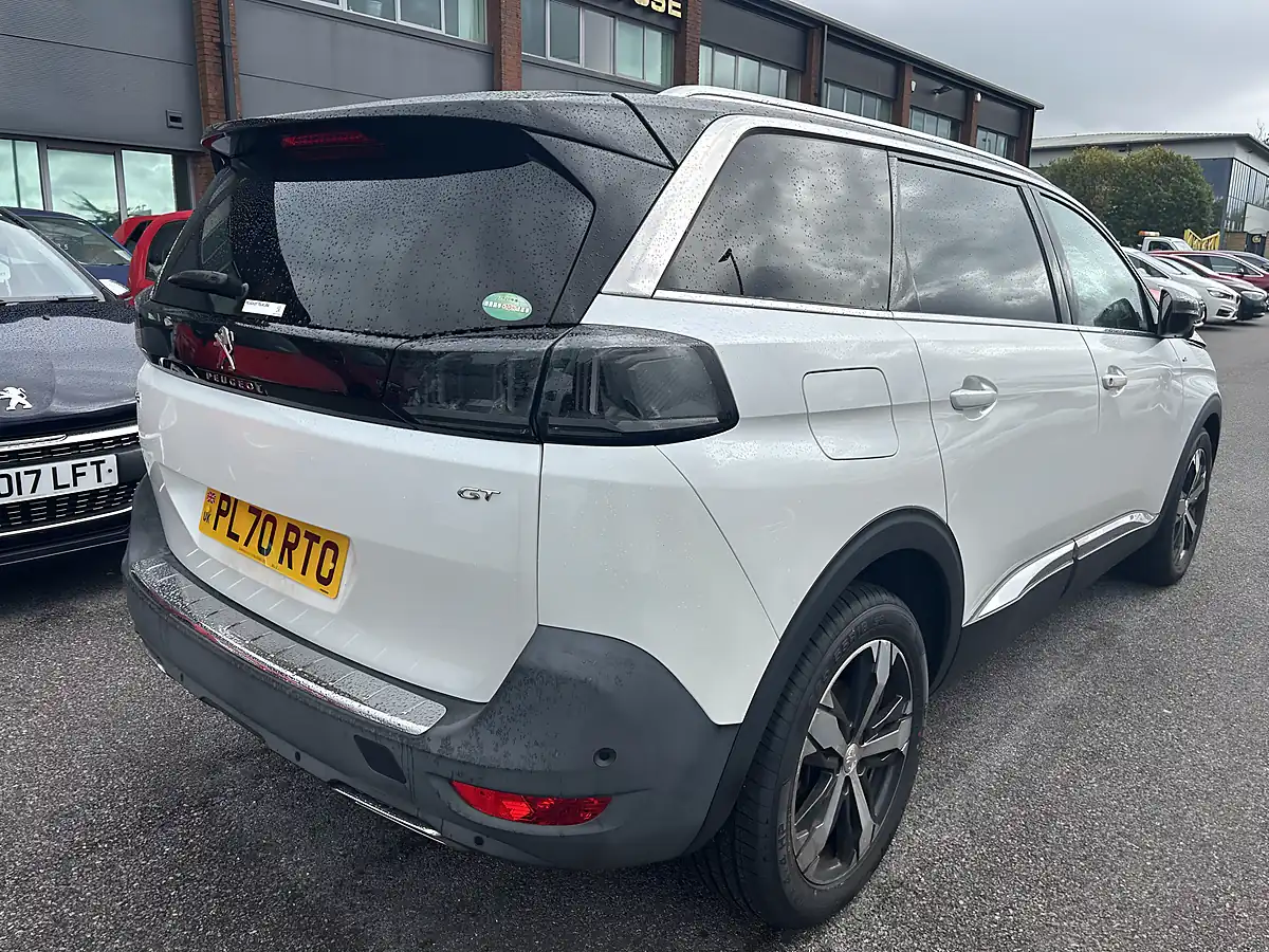 Used 2021 Peugeot 5008 GT White - Interior and Exterior details 6