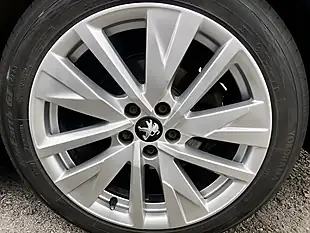 Used 2021 Peugeot 508 GT Blue - Interior and Exterior details 16