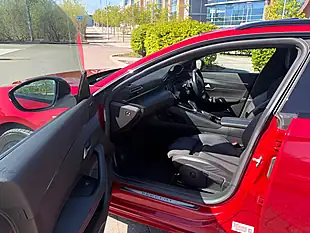 Used 2021 Peugeot 508 GT Line Red - Interior and Exterior details 18