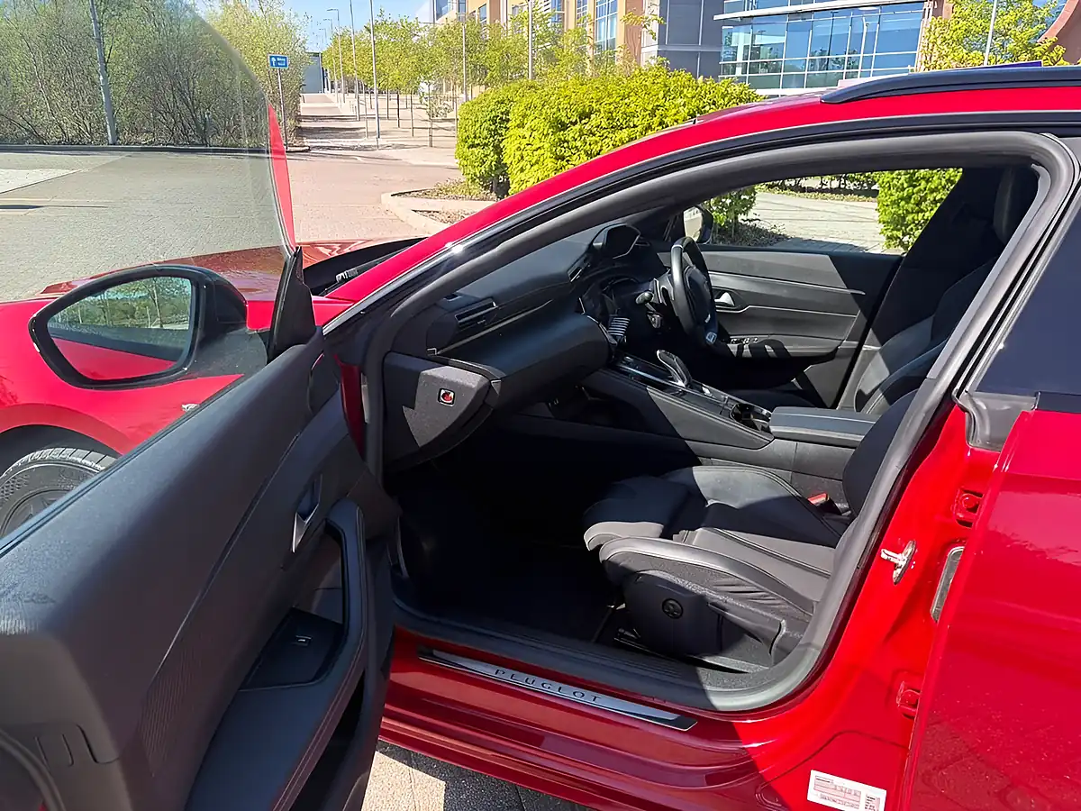 Used 2021 Peugeot 508 GT Line Red - Interior and Exterior details 18