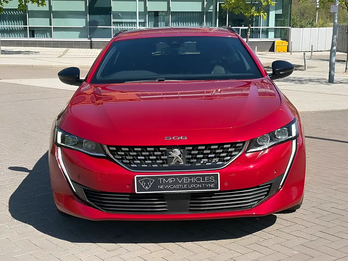 Used 2021 Peugeot 508 GT Line Red - Interior and Exterior details 7