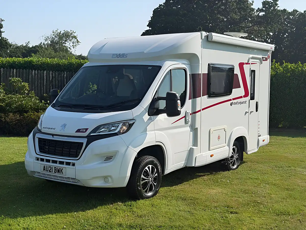 Used 2021 Peugeot Autoquest 115 White - Front View
