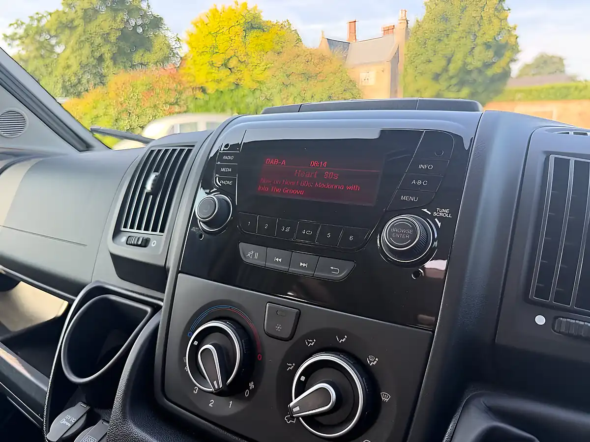 Used 2021 Peugeot Autoquest 115 White - Interior and Exterior details 12
