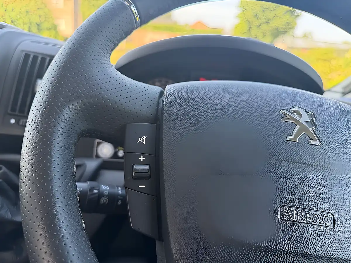 Used 2021 Peugeot Autoquest 115 White - Interior and Exterior details 14