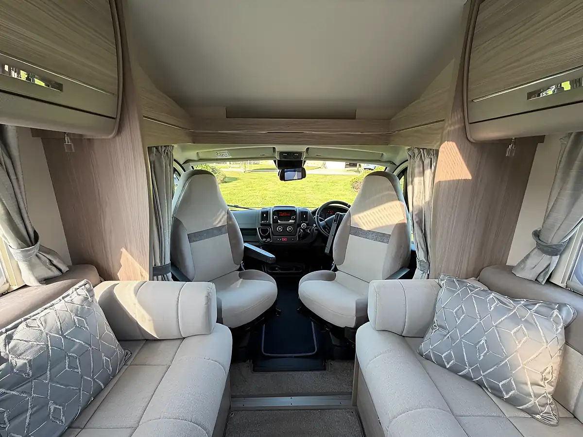 Used 2021 Peugeot Autoquest 115 White - Interior and Exterior details 7
