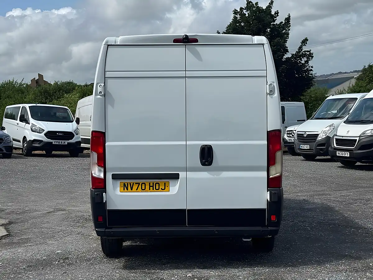 Used 2021 Peugeot Boxer 335 L3 H2 Lwb Professional White - Interior and Exterior details 13