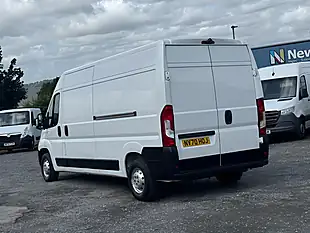 Used 2021 Peugeot Boxer 335 L3 H2 Lwb Professional White - Interior and Exterior details 7