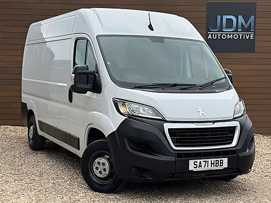 2021 Peugeot Boxer 335 Professional L2H2 Blue HDi
