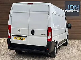 Used 2021 Peugeot Boxer 335 Professional L2H2 White - Interior and Exterior details 3