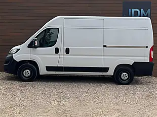 Used 2021 Peugeot Boxer 335 Professional L2H2 White - Interior and Exterior details 8