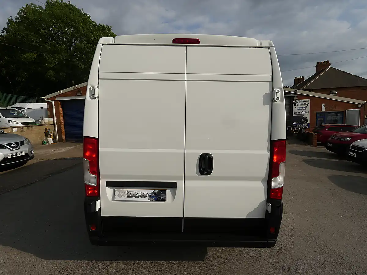 Used 2021 Peugeot Boxer 335 Professional L3H2 Lwb White - Interior and Exterior details 13