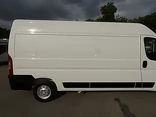 Used 2021 Peugeot Boxer 335 Professional L3H2 Lwb White - Interior and Exterior details 14