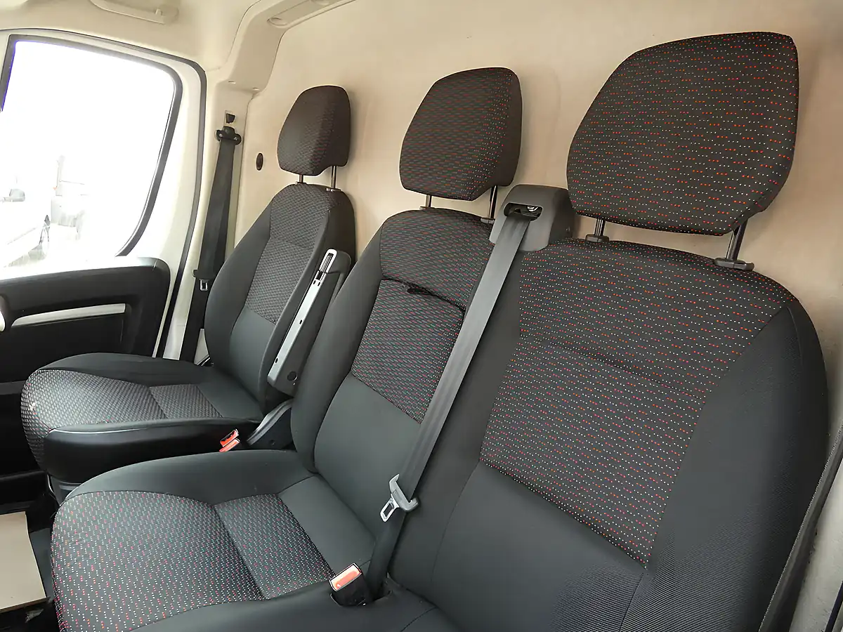 Used 2021 Peugeot Boxer 335 Professional L3H2 Lwb White - Interior and Exterior details 18