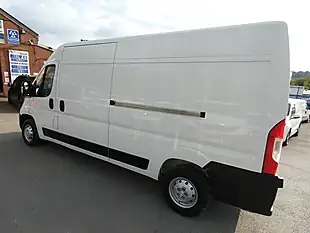 Used 2021 Peugeot Boxer 335 Professional L3H2 Lwb White - Interior and Exterior details 5