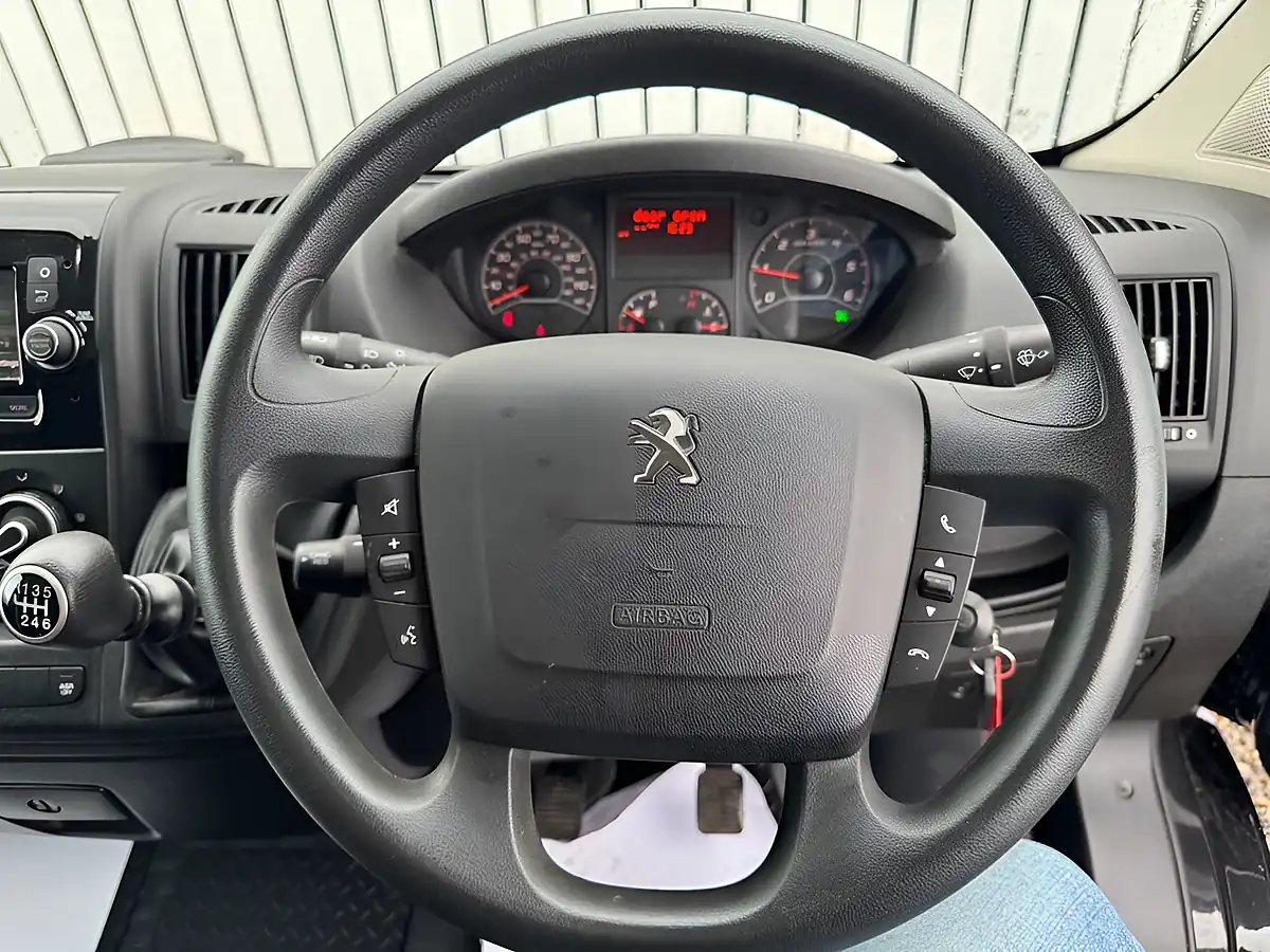 Used 2021 Peugeot Boxer 335 Professional Panel Van Grey - Interior and Exterior details 15