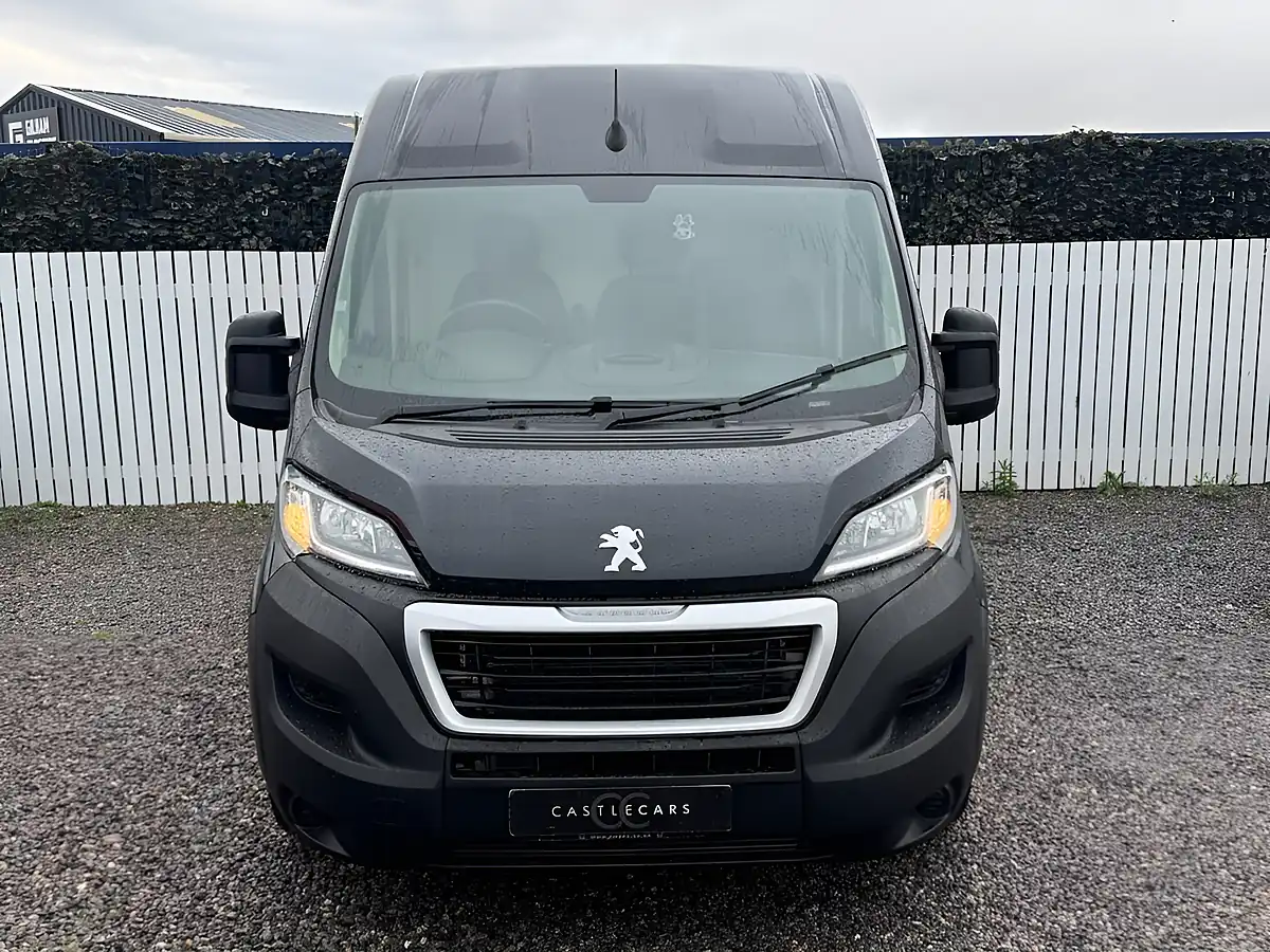 Used 2021 Peugeot Boxer 335 Professional Panel Van Grey - Interior and Exterior details 2