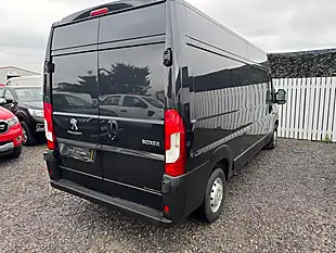Used 2021 Peugeot Boxer 335 Professional Panel Van Grey - Interior and Exterior details 6