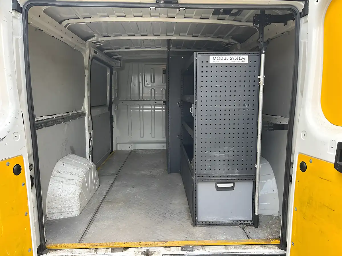 Used 2021 Peugeot Boxer 335 S L2 H1 - Interior and Exterior details 12