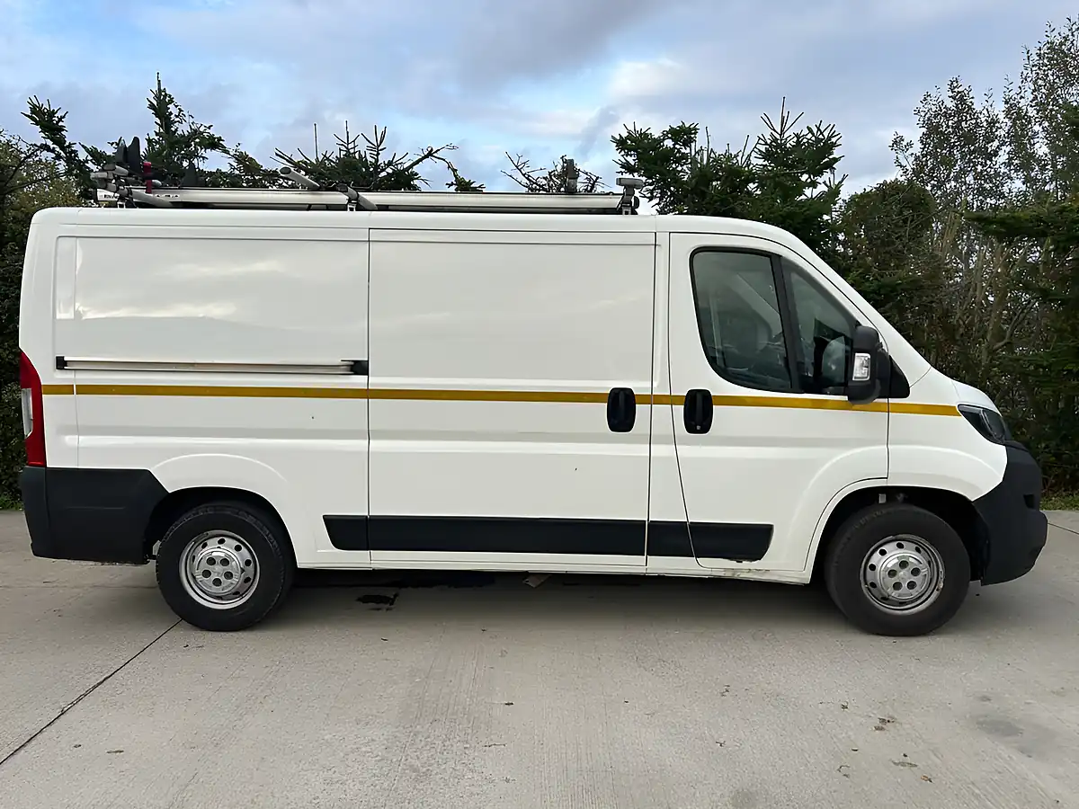 Used 2021 Peugeot Boxer 335 S L2 H1 - Interior and Exterior details 8