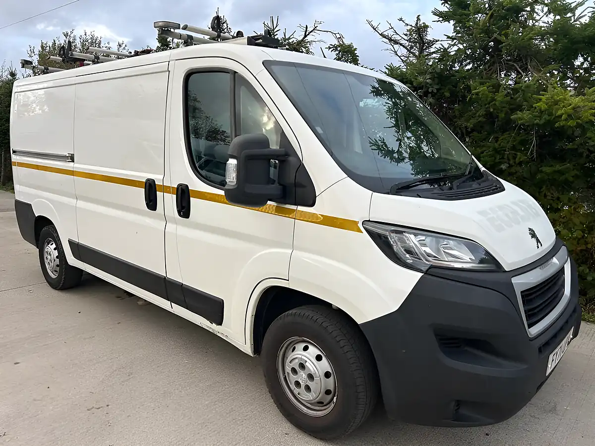 Used 2021 Peugeot Boxer 335 S L2 H1 - Interior and Exterior details 9