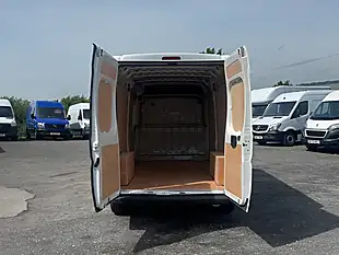 Used 2021 Peugeot Boxer 335 S L3 H2 Lwb White - Interior and Exterior details 3