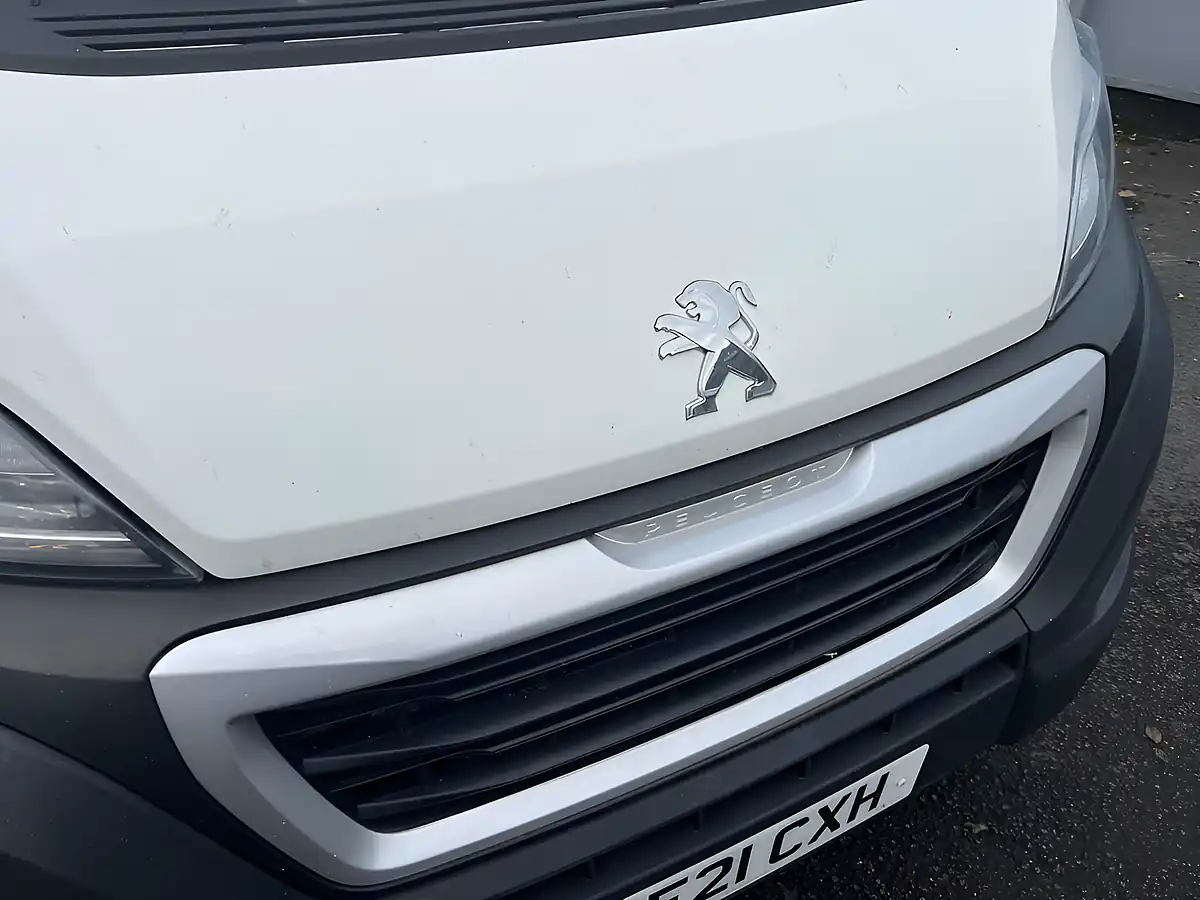 Used 2021 Peugeot Boxer Built for Business L3 White - Interior and Exterior details 9
