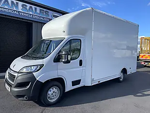 Used 2021 Peugeot Boxer Luton Low Loader White - Interior and Exterior details 2