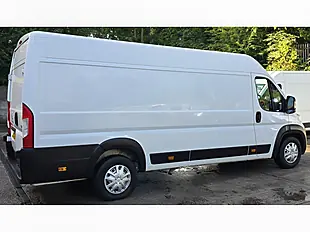 Used 2021 Peugeot Boxer Professional White - Interior and Exterior details 6