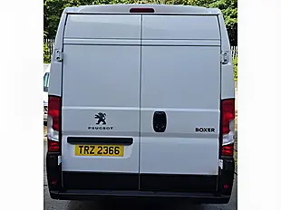 Used 2021 Peugeot Boxer Professional White - Interior and Exterior details 9