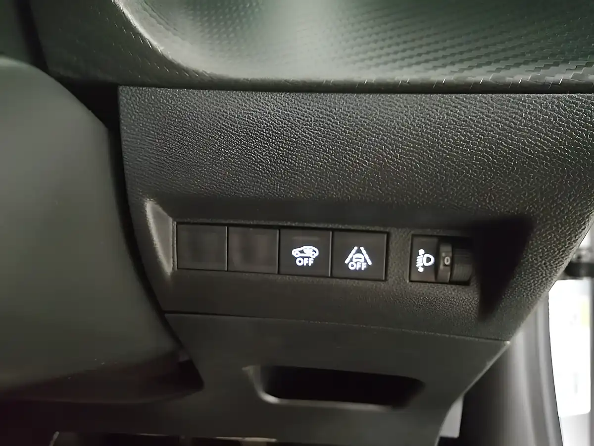 Used 2021 Peugeot E-2008 Allure Premium Grey - Interior and Exterior details 12