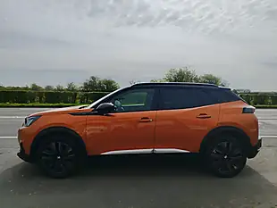 Used 2021 Peugeot E-2008 GT Premium Orange Fusion - Interior and Exterior details 10