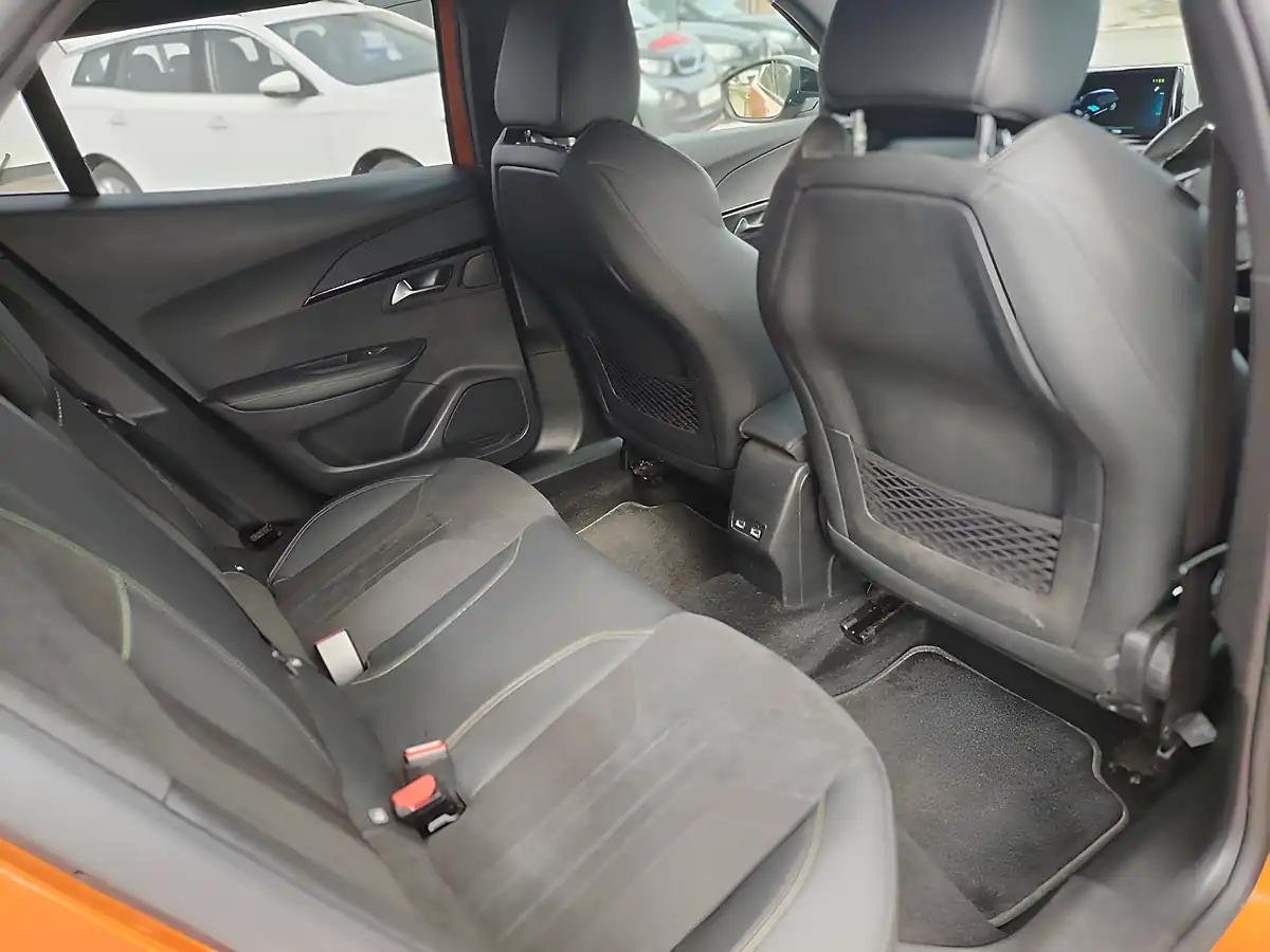 Used 2021 Peugeot E-2008 GT Premium Orange Fusion - Interior and Exterior details 13