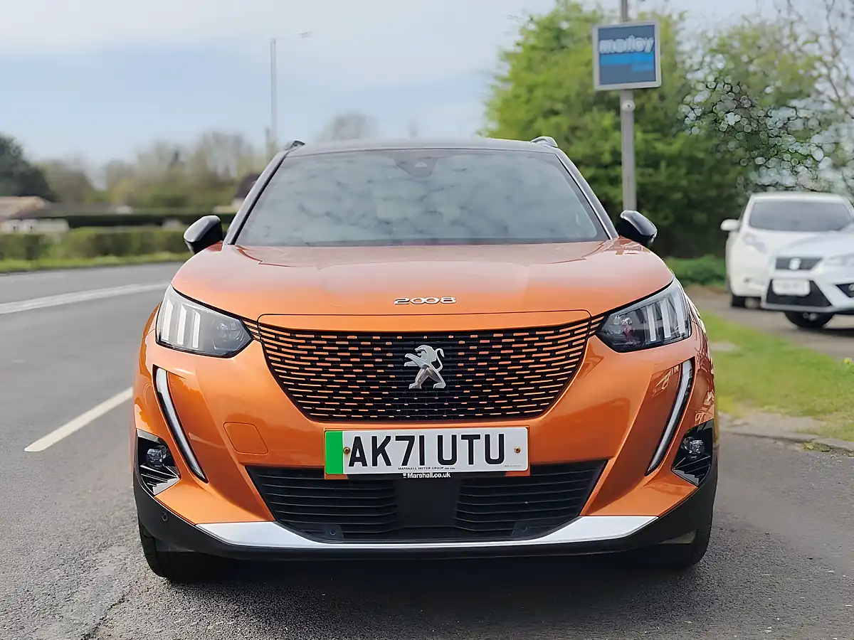 Used 2021 Peugeot E-2008 GT Premium Orange Fusion - Interior and Exterior details 3
