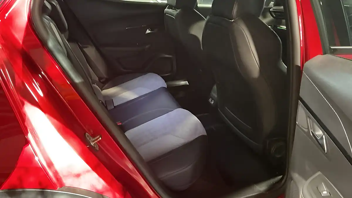 Used 2021 Peugeot E-2008 GT Premium Red - Interior and Exterior details 4