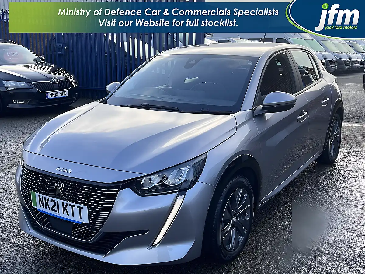 Used 2021 Peugeot E-208 Active Premium Cumulus Grey Metallic - Interior and Exterior details 10