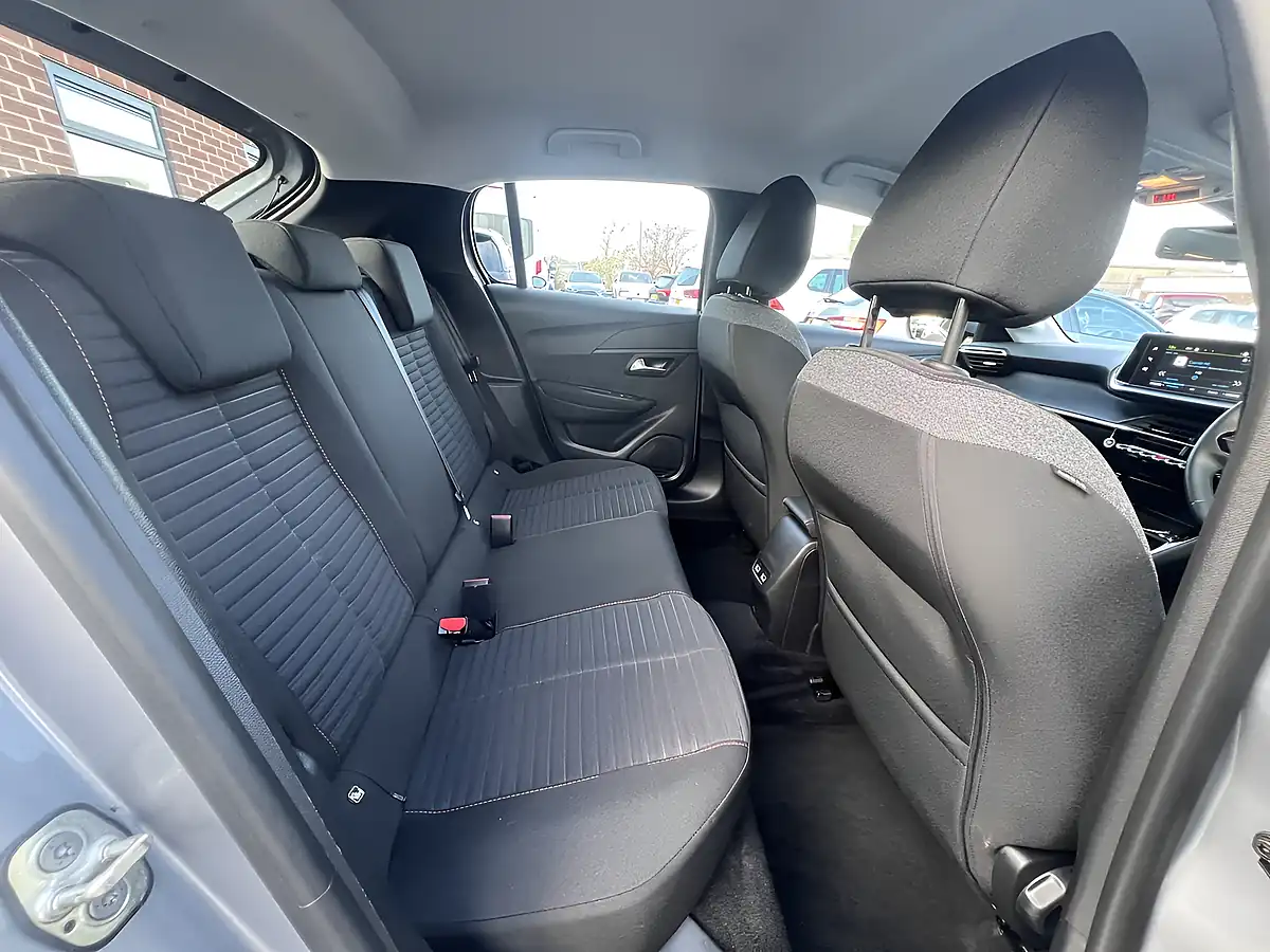 Used 2021 Peugeot E-208 Active Premium Cumulus Grey Metallic - Interior and Exterior details 4