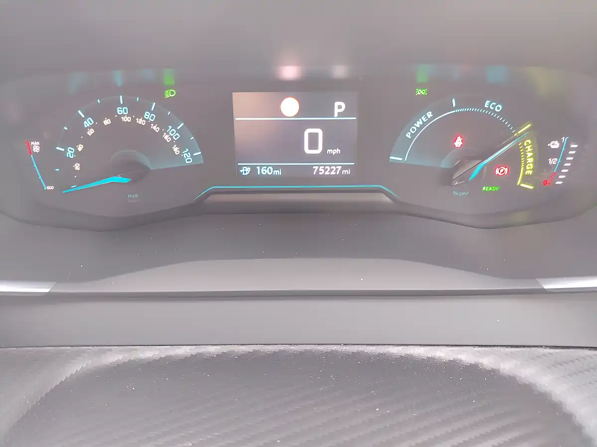 Used 2021 Peugeot E-208 Allure Black - Interior and Exterior details 16